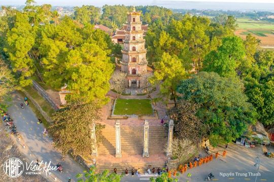 Tour du lịch